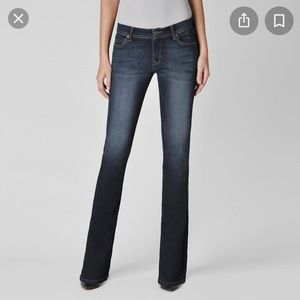 Fidelity Denim Mid Rise Curvy Supreme in Tao Blue Bootcut Jeans. Size 25